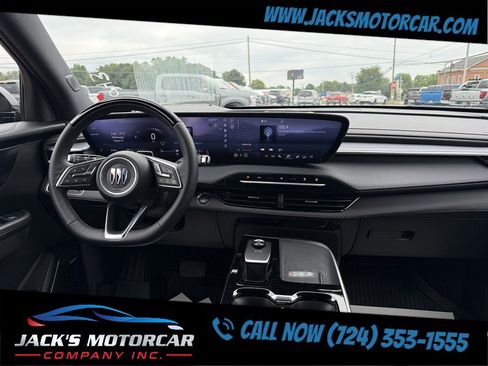 Used 2026 Buick Enclave Sport Touring w/ Super Cruise Package AWD/4WD image 36