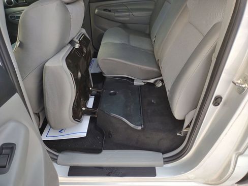 Used 2012 Toyota Tacoma 4x4 Double Cab w/ TRD Sport Pkg image 30