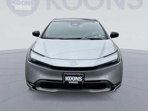New 2026 Toyota Prius XLE image 11