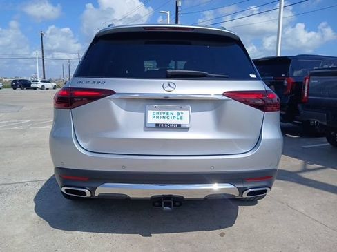 Used 2025 Mercedes-Benz GLE 350 4MATIC image 8