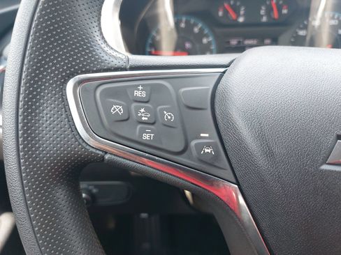 Used 2020 Chevrolet Equinox LS w/ LS Convenience Package FWD image 19