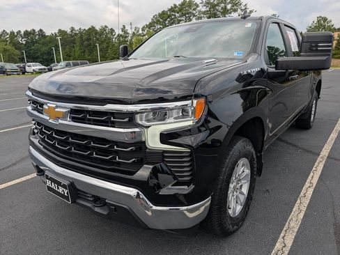 Used 2023 Chevrolet Silverado 1500 LT w/ Protection Package AWD/4WD image 28