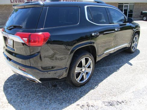 Used 2017 GMC Acadia Denali w/ Technology Package FWD image 96