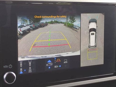 Certified 2025 Toyota Sequoia SR5 AWD/4WD image 21