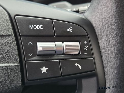 Certified 2025 Kia K4 EX FWD image 25