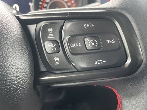 Used 2024 Jeep Wrangler Unlimited Rubicon image 21