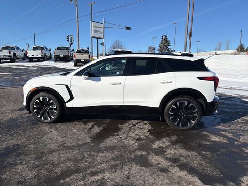 Used 2024 Chevrolet Blazer EV RS image 6