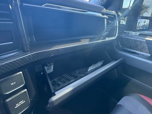 Used 2024 Ford F250 Lariat w/ Lariat Ultimate Package AWD/4WD image 38
