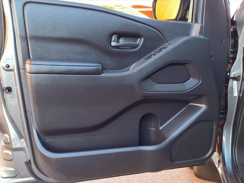 Used 2025 Nissan Frontier S w/ S Utility Package image 16