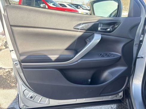 Used 2024 Mitsubishi Eclipse Cross SEL AWD/4WD image 23