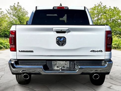 Used 2024 RAM 1500 Laramie AWD/4WD image 4