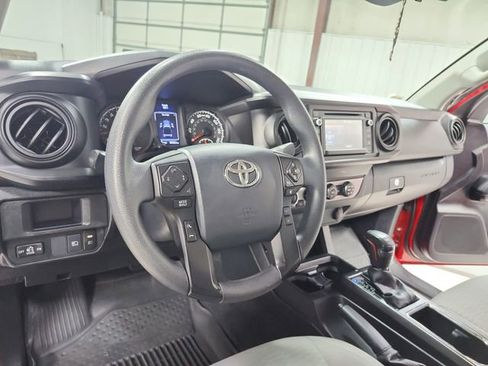 Used 2019 Toyota Tacoma SR w/ SR Convenience Package AWD/4WD image 18