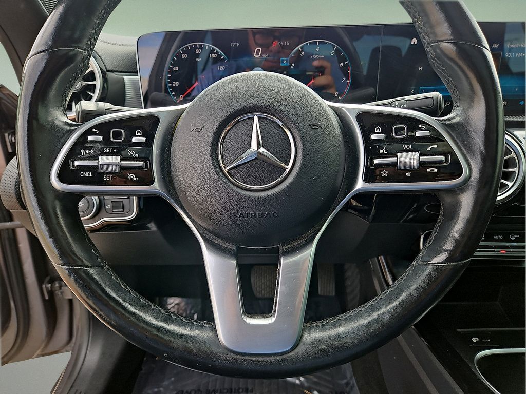 Used 2020 Mercedes-Benz CLA 250 4MATIC image 24