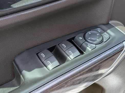 Used 2021 Chevrolet Silverado 1500 LTZ w/ Technology Package image 13