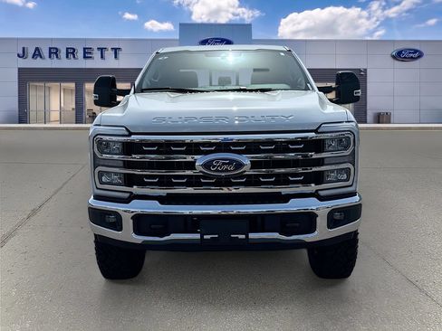 New 2026 Ford F250 Lariat w/ Tremor Off-Road Package AWD/4WD image 2