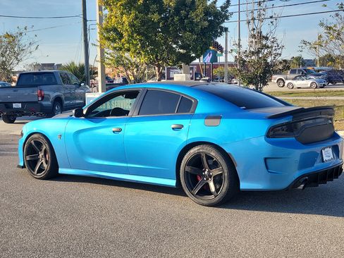 Used 2019 Dodge Charger SRT Hellcat w/ Harman/Kardon Audio Group image 4