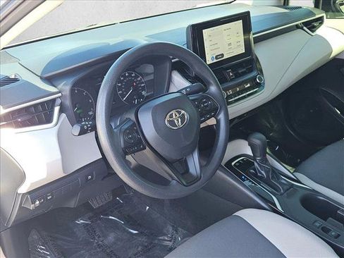 Used 2025 Toyota Corolla LE w/ Carpet Mat Package (TMS) AWD/4WD image 12