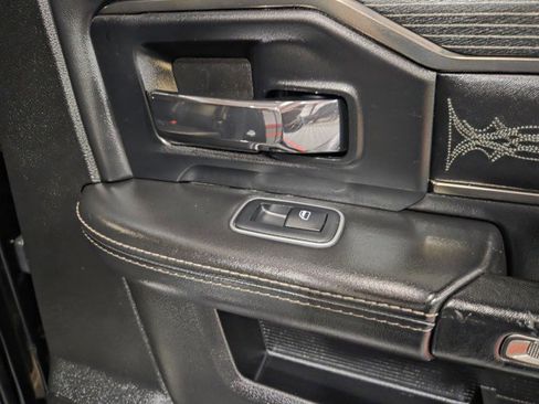 Used 2022 RAM 2500 Limited image 37