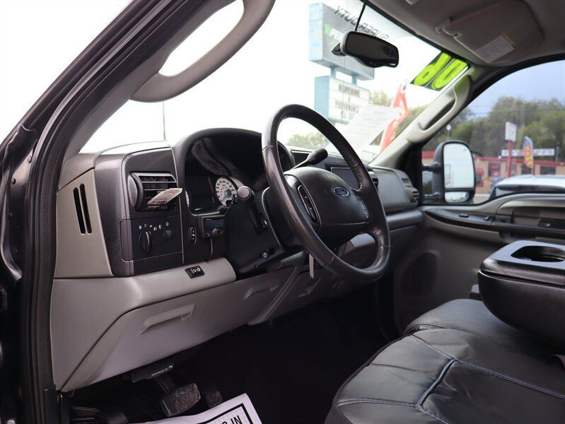 Used 2006 Ford F250 XL AWD/4WD image 24