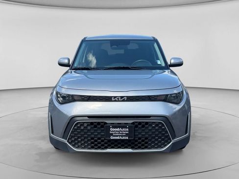 Used 2025 Kia Soul LX w/ LX Technology Package FWD image 13
