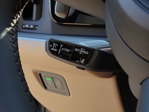 New 2026 Porsche Cayenne AWD/4WD image 36