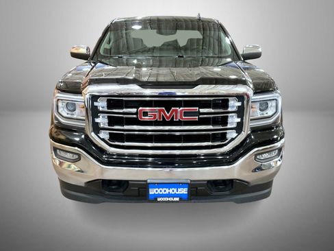 Used 2018 GMC Sierra 1500 SLT w/ SLT Premium Package AWD/4WD image 2