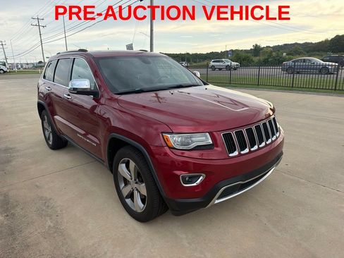 Used 2014 Jeep Grand Cherokee Limited w/ Luxury Group II RWD image 2