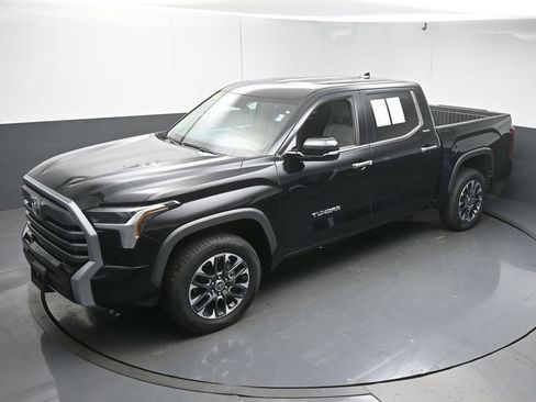 Used 2022 Toyota Tundra Limited image 40