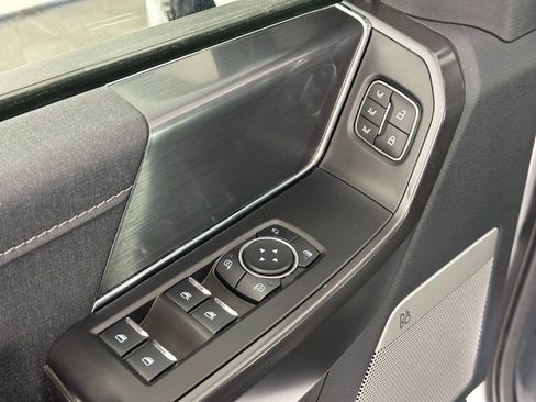 Used 2024 Ford F150 Lariat image 41