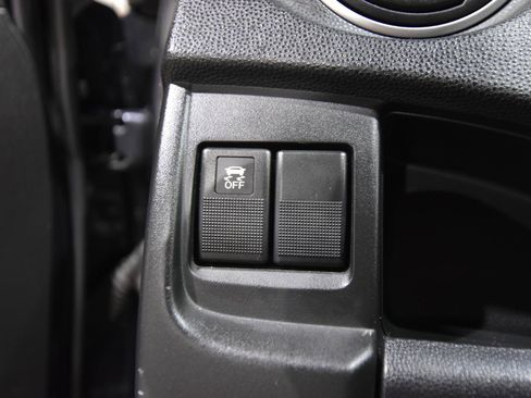 Used 2014 MAZDA MAZDA5 Touring image 11