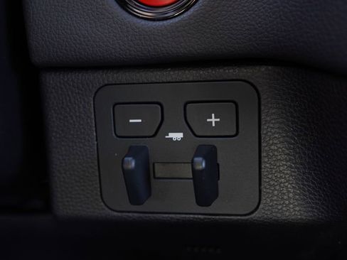 Used 2025 Toyota Tundra Limited w/ TRD Off-Road Package image 31