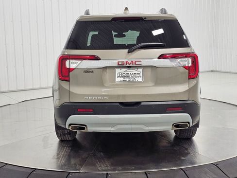 Used 2023 GMC Acadia SLT FWD image 4
