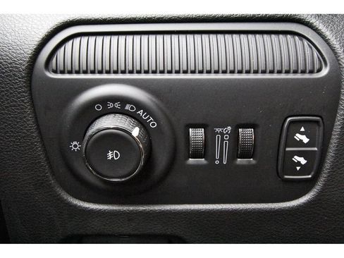 Used 2023 Jeep Grand Wagoneer 4WD image 20