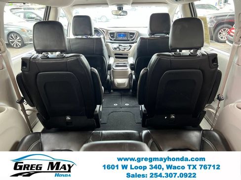 Used 2021 Chrysler Voyager Lxi FWD image 14