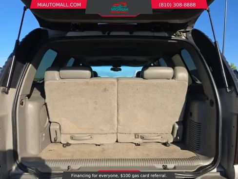 Used 2005 Chevrolet Tahoe Z71 w/ Preferred Equipment Group image 7