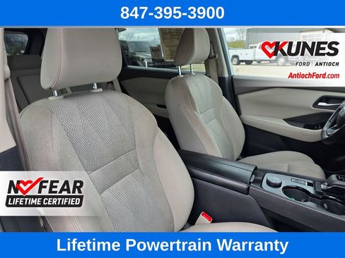 Used 2025 Nissan Rogue SV AWD/4WD image 33