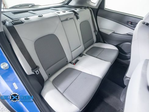 Used 2022 Hyundai Kona SE AWD/4WD image 42