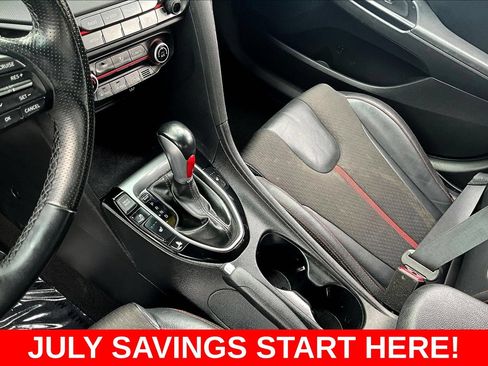 Used 2019 Hyundai Veloster Turbo FWD image 18