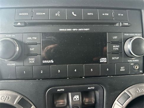 Used 2014 Jeep Wrangler Unlimited Sport w/ Quick Order Package 24S image 17