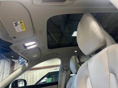 Used 2024 Volvo XC60 B5 Plus w/ Climate Package AWD/4WD image 14