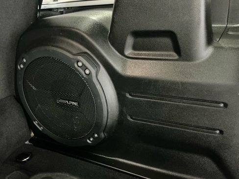 Used 2022 Jeep Wrangler Unlimited Rubicon 4xe image 12