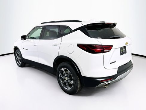 Used 2023 Chevrolet Blazer LT w/ Convenience Package image 5