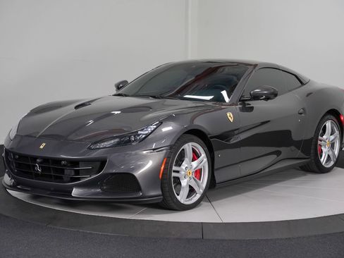 Used 2022 Ferrari Portofino M image 6