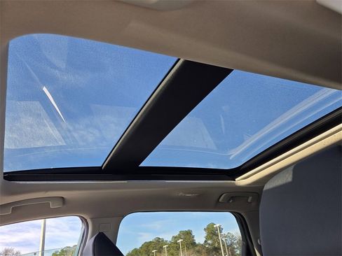 New 2026 Nissan Rogue SV image 18