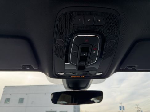 Used 2018 Audi Q5 2.0T Premium Plus w/ Premium Plus Package image 34