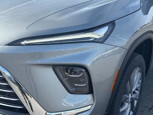 New 2026 Buick Enclave Preferred w/ Power Package FWD image 10