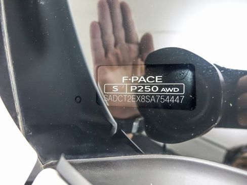 Used 2025 Jaguar F-PACE R-Dynamic S image 33