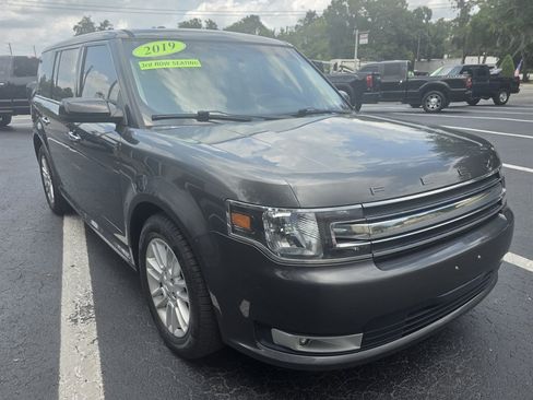 Used 2019 Ford Flex SEL AWD/4WD image 10
