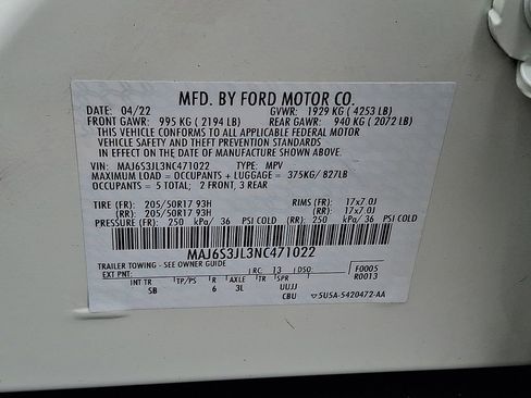 Certified 2022 Ford EcoSport SES w/ Interior Protection Package AWD/4WD image 29