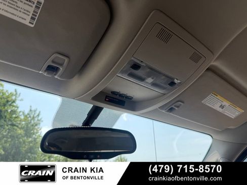 Used 2011 Chevrolet Silverado 1500 LT w/ Texas Edition RWD image 16